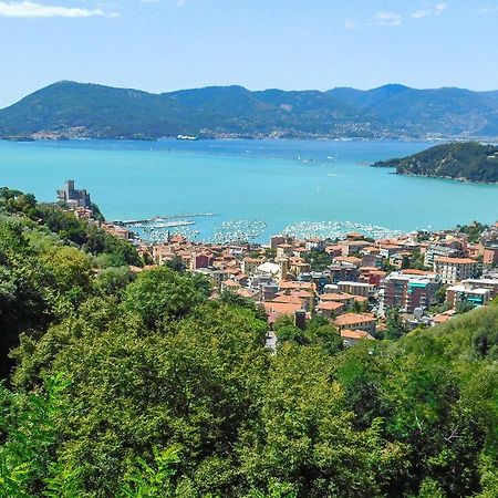 Cozy Apartment In La Spezia With Wifi Екстер'єр фото
