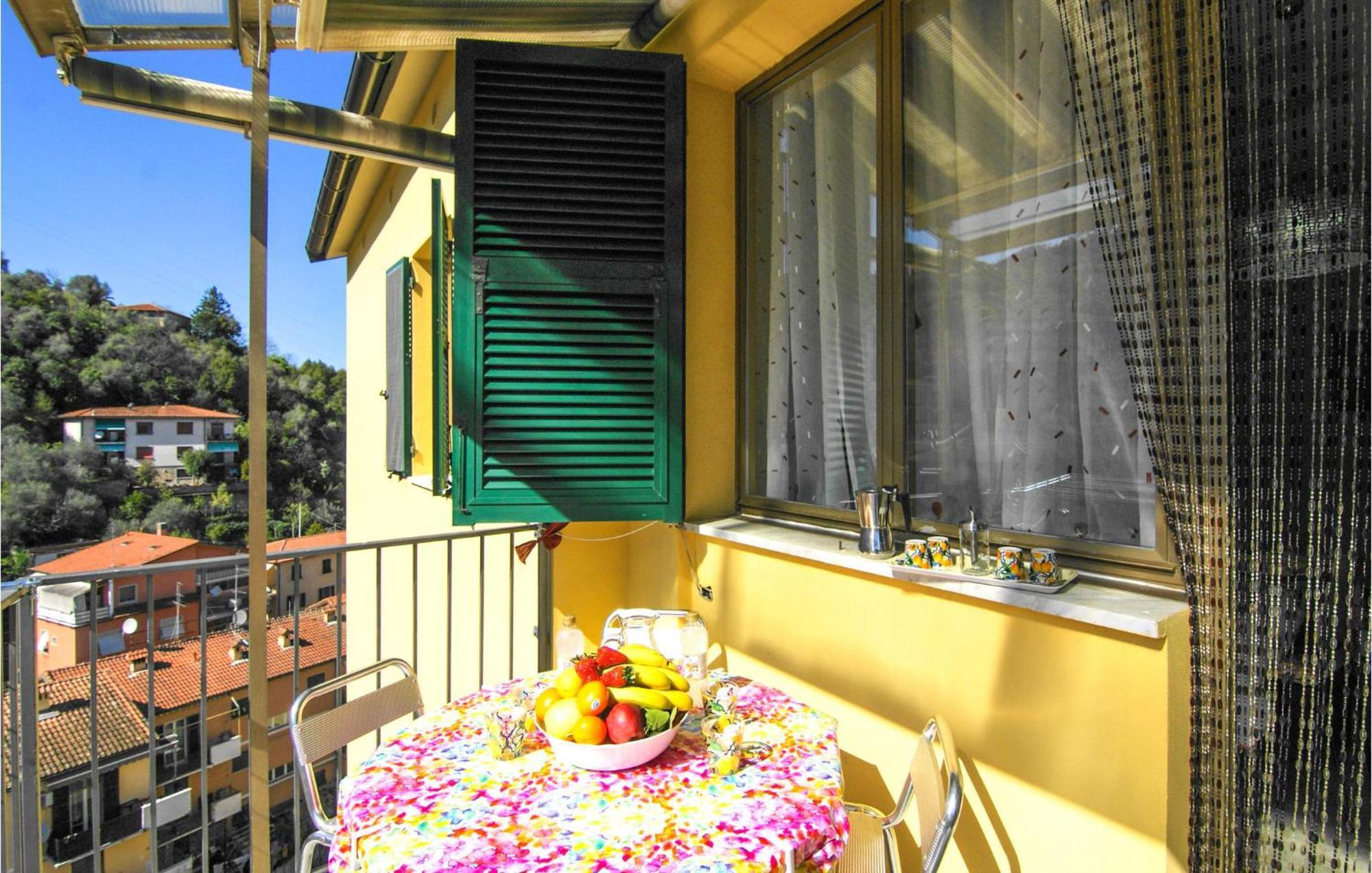 Cozy Apartment In La Spezia With Wifi Екстер'єр фото
